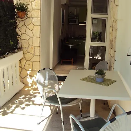 Daire With A Parking Space Hvar - 9658