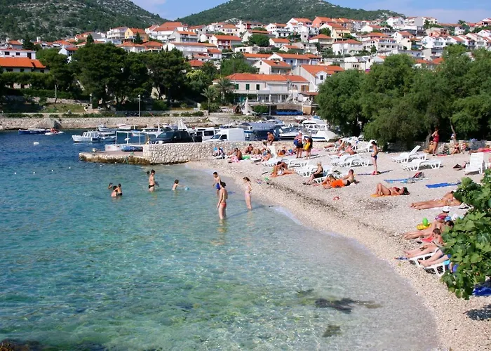 With A Parking Space Hvar - 9658 Apartman