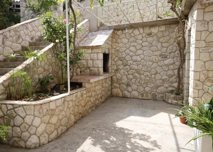 With A Parking Space Hvar - 9658 Apartman *