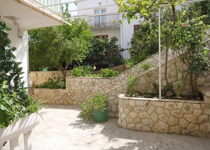 With A Parking Space Hvar - 9658 Χβαρ